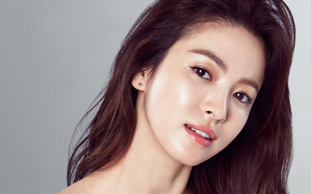 Song Hye Kyo (aktorė) Wiki, biografija, profilis, amžius, ūgis, svoris, sutuoktinis, grynoji vertė, šeima, faktai